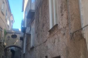 Intero stabile - caiazzo (ce)
