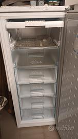 Congelatore verticale Beko