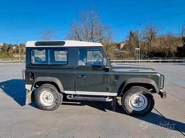 LAND ROVER Defender - 2006