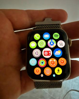 Apple watch serie 9 in maglia milanese oro 45mm