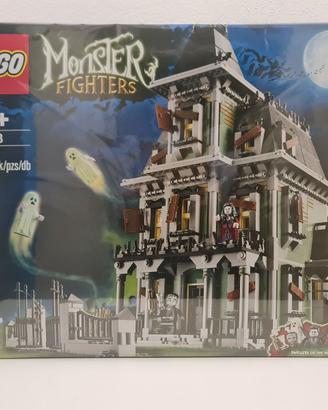 Lego Vintage Monster Fighter Haunted House 10228