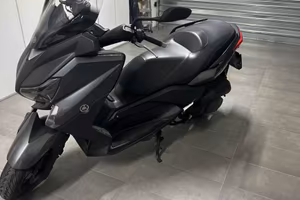 Yamaha X max 250