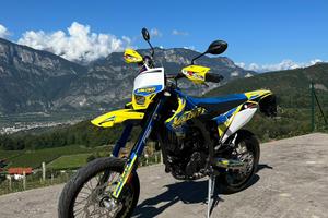 SUZUKI VALENTI SM125