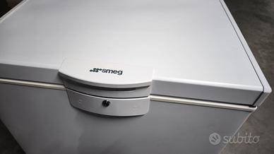Congelatore a pozzetto Smeg classe A++