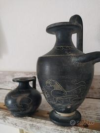 Brocca e Vasetti in Bucchero Etruschi