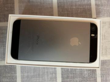 Apple iPhone 5s nero con scatola originale