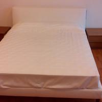 Letto matrimoniale in vera pelle