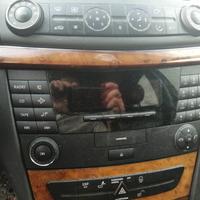 Autoradio MERCEDES-BENZ CLASSE E 270 del 2002