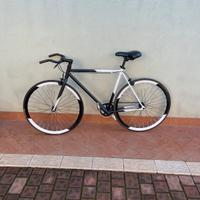 Fixed scatto fisso bici bicicletta bici citta vint