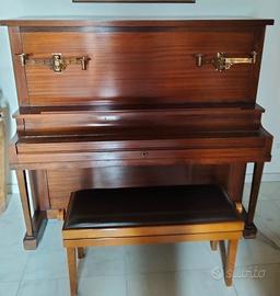 Pianoforte verticale d'epoca fine '800