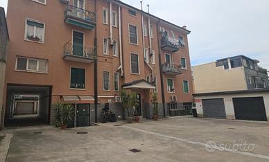 Ampia sala polifunzionale di 180 mq - ideale per f