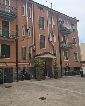 Ampia sala polifunzionale di 180 mq - ideale per f