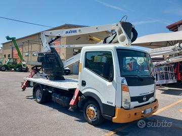 Piattaforma aerea autocarrata oil&steel 21.12 anno