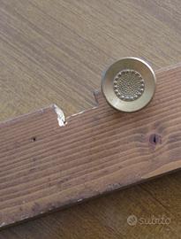 Vecchia piccola maniglia a pomello in ottone per m