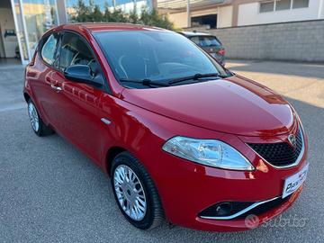 Lancia Ypsilon 1.3 mjt 95cv GOLD TEL/PDC/CLIMA PER