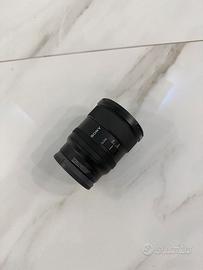 Lente sony FE 1.8/20 G