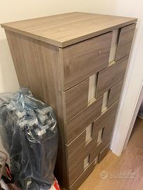 Cassettiera con 7 cassetti
