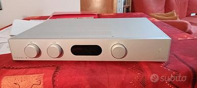 Amplificatore Audiolab 8300 a