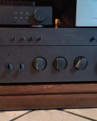 AMPLIFICATORE TECHNICS SU 8080
