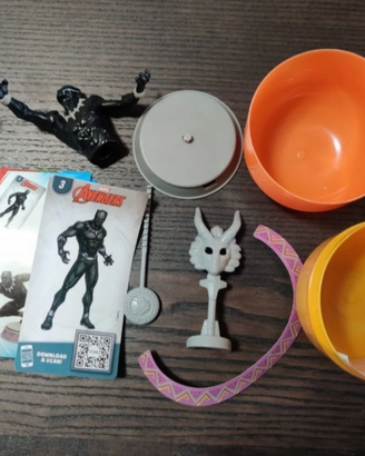 Figure Black Panther Marvel Avengers - Kinder 2022
