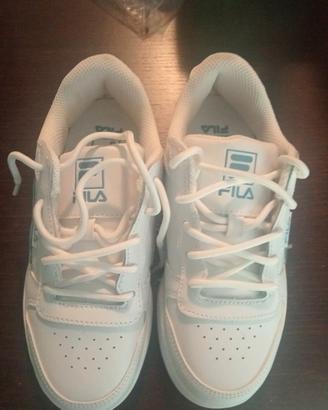 scarpe bimbo/a