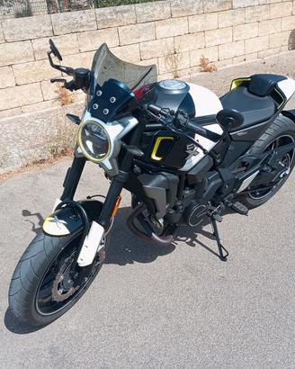 CF MOTO CLX 700 SPORT