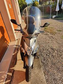 Scooter Kymco Agility R16+