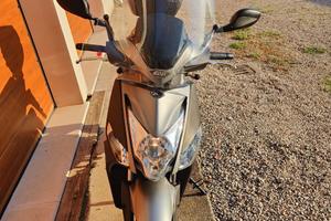 Scooter Kymco Agility R16+ 125