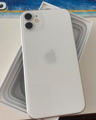 iPhone 11 64 GB in perfette condizioni