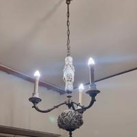 Lampadario antico in porcellana Capodimonte