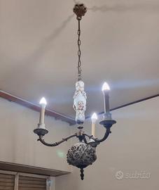 Lampadario antico in porcellana Capodimonte