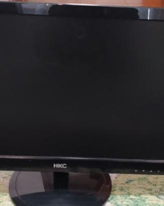monitor+tastiera+mouse+casse