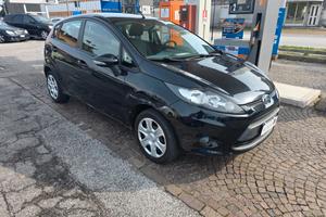 Ford Fiesta 1.2 82 CV 5 porte Titanium con 239.000