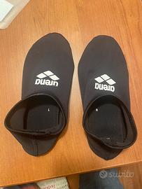 scarpe piscina Arena