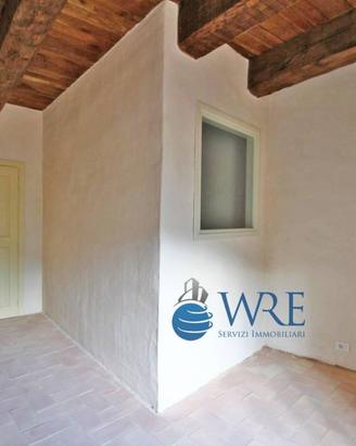 Appartamento di 120 m² con 2 locali a Sellano