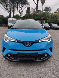 TOYOTA C-HR 1.8 Hybrid E-CVT Style+