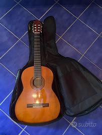 Chitarra YAMAHA