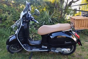 Vespa GTS 300