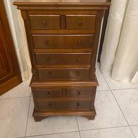 Cassettiera in legno massello stile classico