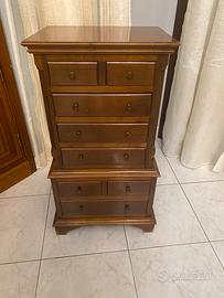 Cassettiera in legno massello stile classico