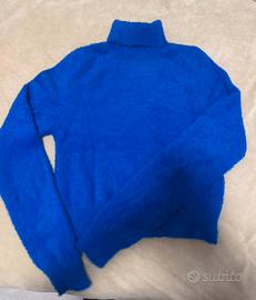 maglioncino felpato blu eletric