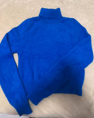 maglioncino felpato blu eletric