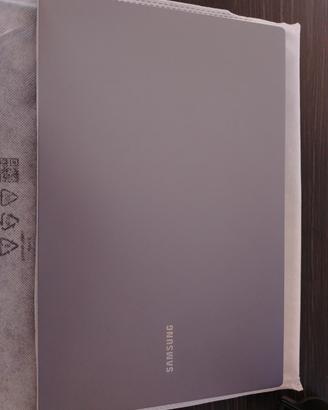 Samsung Galaxy Book4 i3 8gb ram 512+256gb