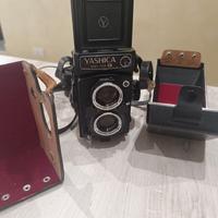 Yashica Macchina fotografica 124G