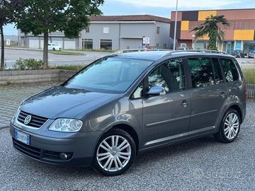 Volkswagen Touran 1.9 TDI 105CV 5 posti
