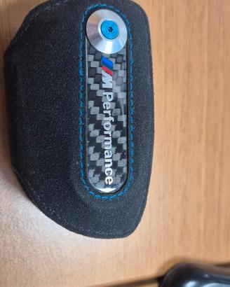 Portachiavi BMW. M. In alcantara e carbonio
