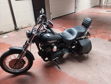 Harley Davidson street bob 