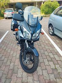 Suzuki V Strom DL 650 - 2003