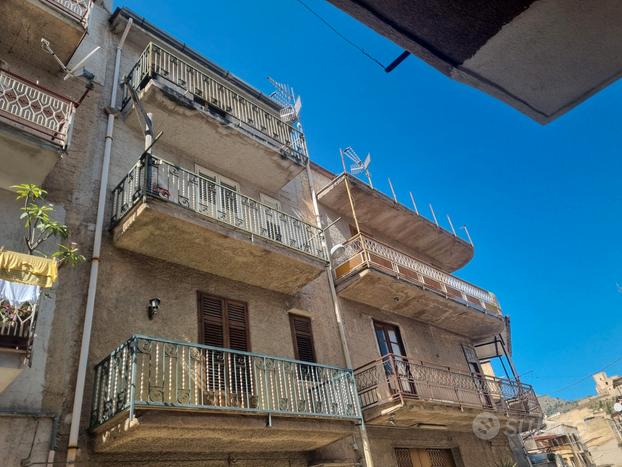 Ref. 1807592 APPARTAMENTO GREZZO A MISILMERI