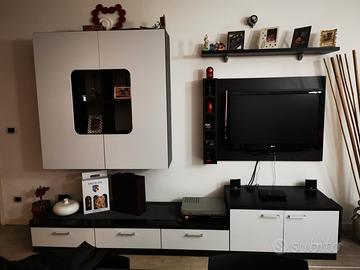 soggiorno con divano 